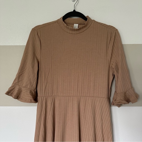 Women’s Ribbed Ruffled Dress - Tan - Size L - Picture 5 of 6